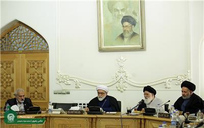 تقدیر آیت الله علم الهدی از تلاش‌های تولیت آستان قدس در رسیدگی به حاشیه شهر مشهد