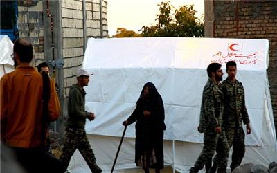 برپایی 421 دستگاه چادر امدادی در مناطق سیل‌زده