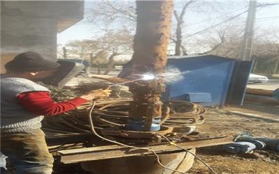 با هدف ارتقاء آب آشامیدنی شهروندان و مشترکین  3 حلقه چاه نصیرشهر تخلیه و بازسازی شد