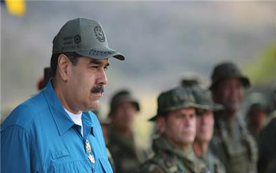 مادورو: آمریکا برای توجیه جنگ، بحران‌سازی می‌کند