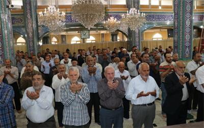 برگزاری نماز عید قربان در مسجد جامع شهر وحیدیه