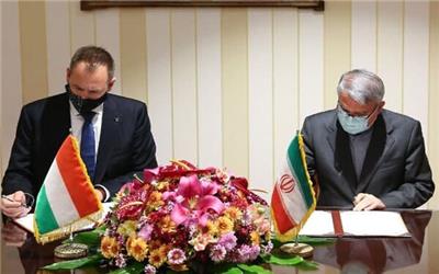 تفاهم نامه همکاری ورزشی میان ایران و مجارستان امضا شد