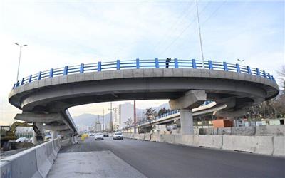 نخستین پل مجهز به سامانه برف زدایی در تهران افتتاح شد
